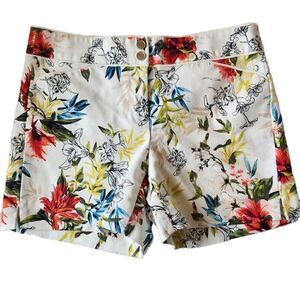 WHITE House Black Market Floral Shorts Size 2